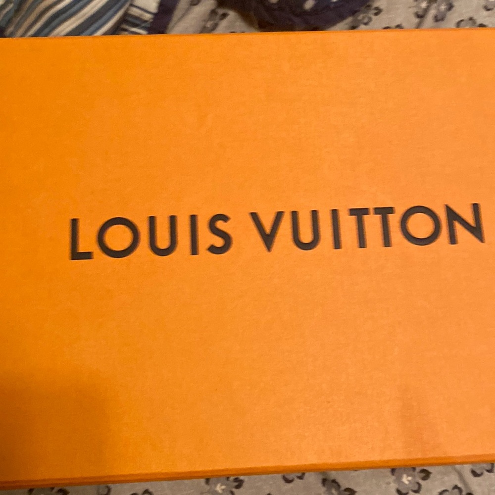 Hot Pink Louis Vuttion Brand New And I Posted The Receipt  run small size 41